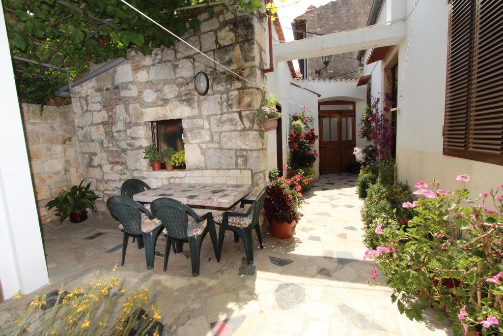 Apartma Riki